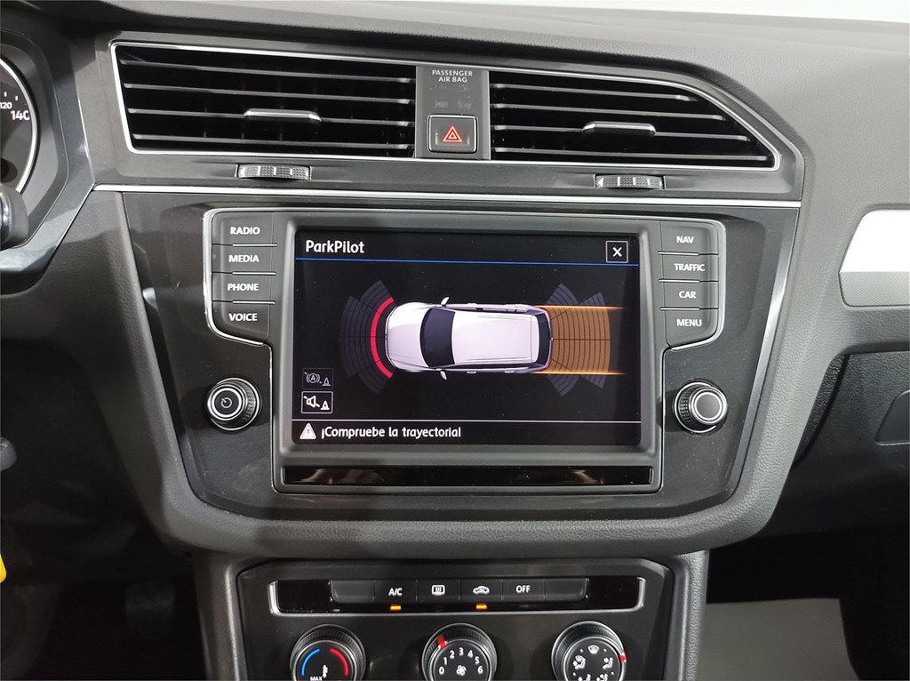 Foto 16 VOLKSWAGEN TIGUAN EDITION BMT 2.0 TDI 115 CV