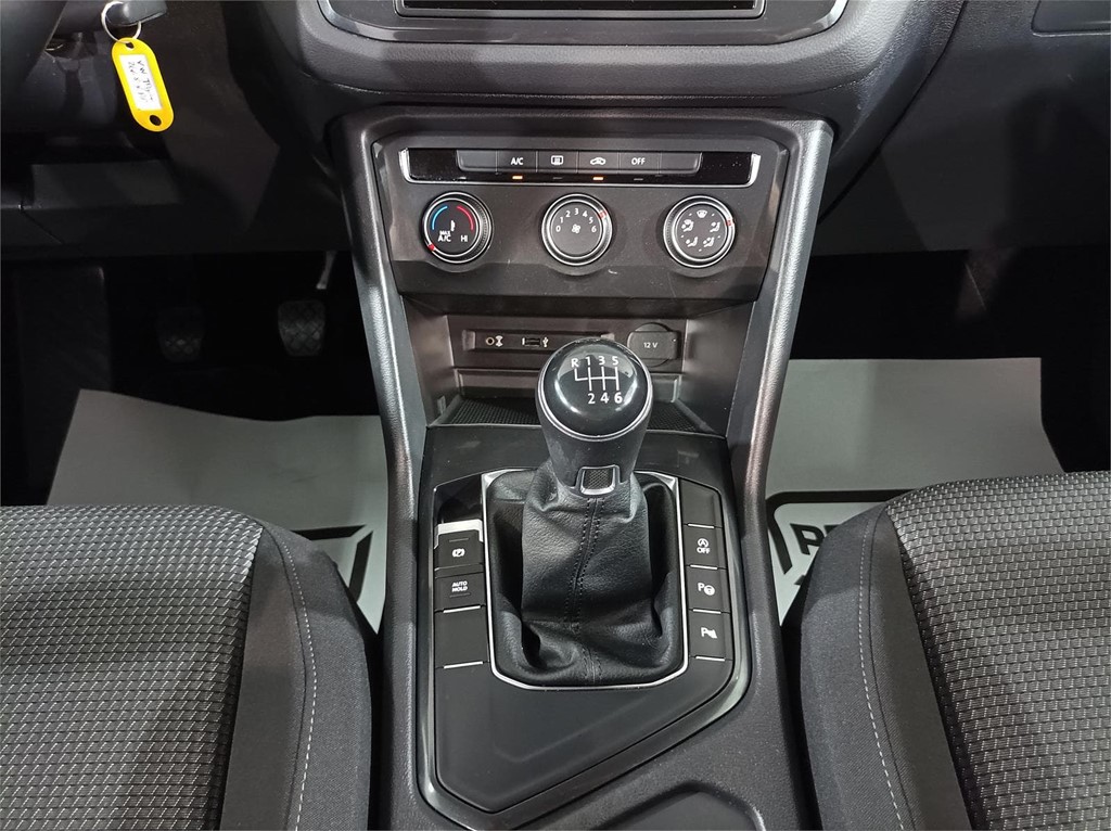 Foto 19 VOLKSWAGEN TIGUAN EDITION BMT 2.0 TDI 115 CV