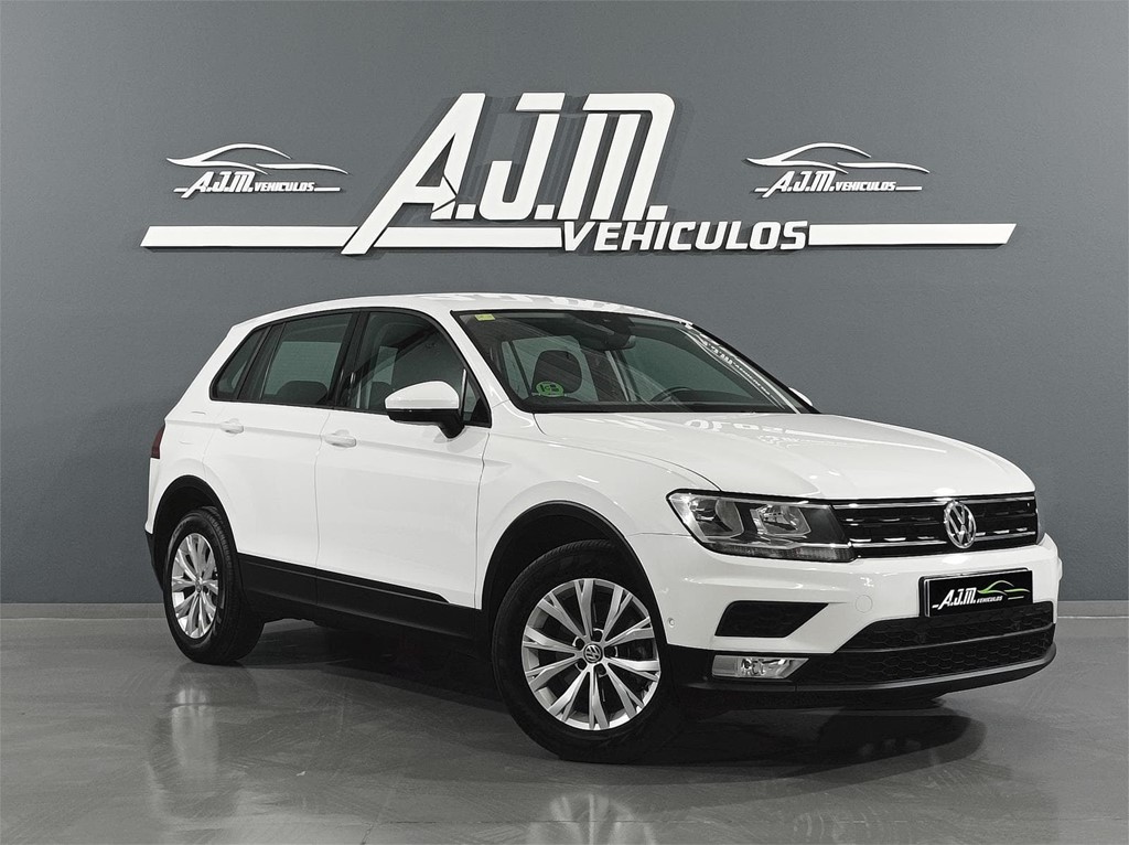 Foto 3 VOLKSWAGEN TIGUAN EDITION BMT 2.0 TDI 115 CV