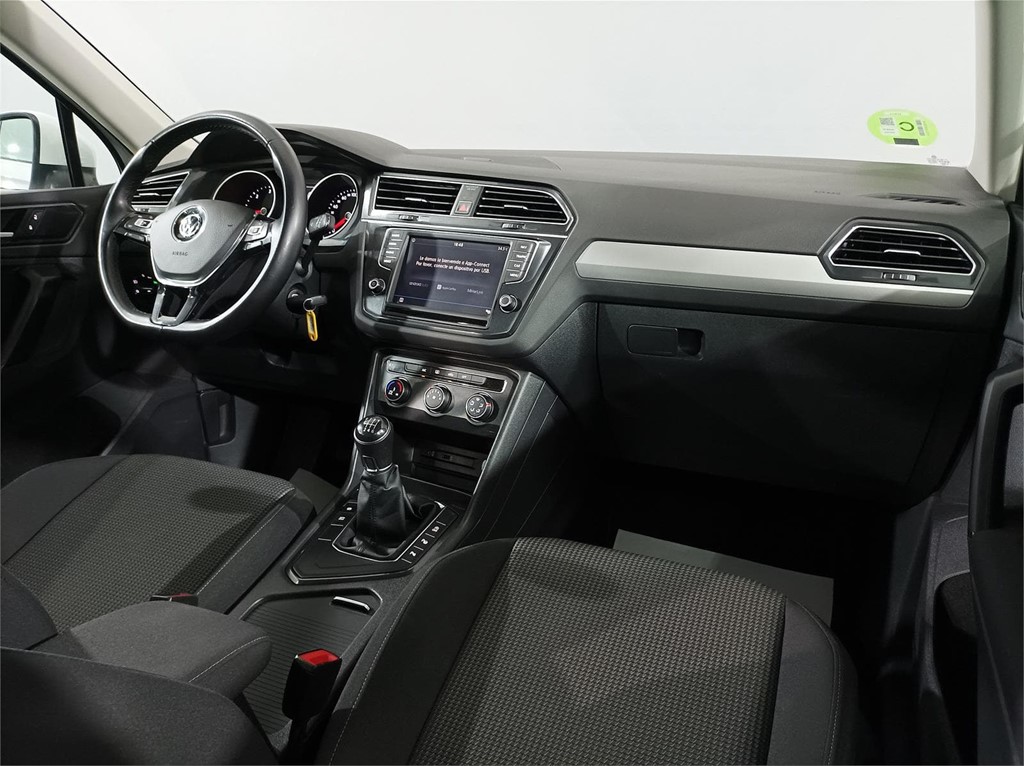 Foto 9 VOLKSWAGEN TIGUAN EDITION BMT 2.0 TDI 115 CV