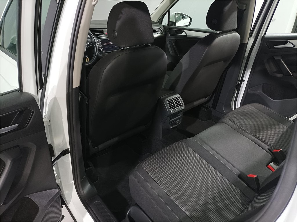 Foto 22 VOLKSWAGEN TIGUAN EDITION TDI 2.0 150 CV