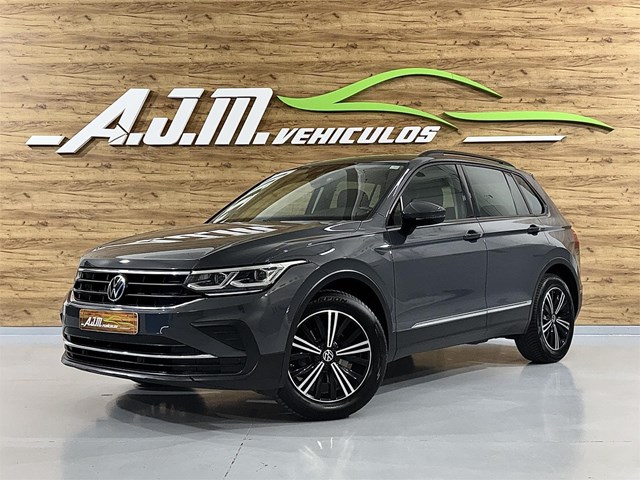 VOLKSWAGEN Tiguan Life 2.0 TDI 122CV
