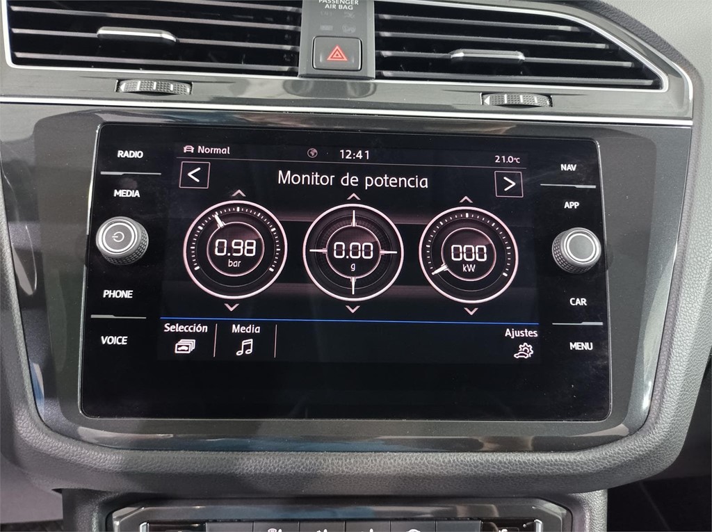 Foto 26 VOLKSWAGEN TIGUAN R-LINE DSG 7G