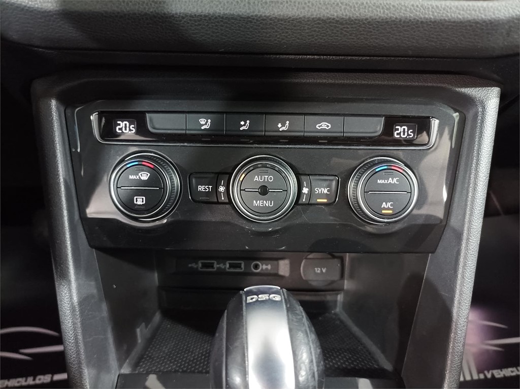 Foto 20 VOLKSWAGEN TIGUAN R-LINE DSG 7G