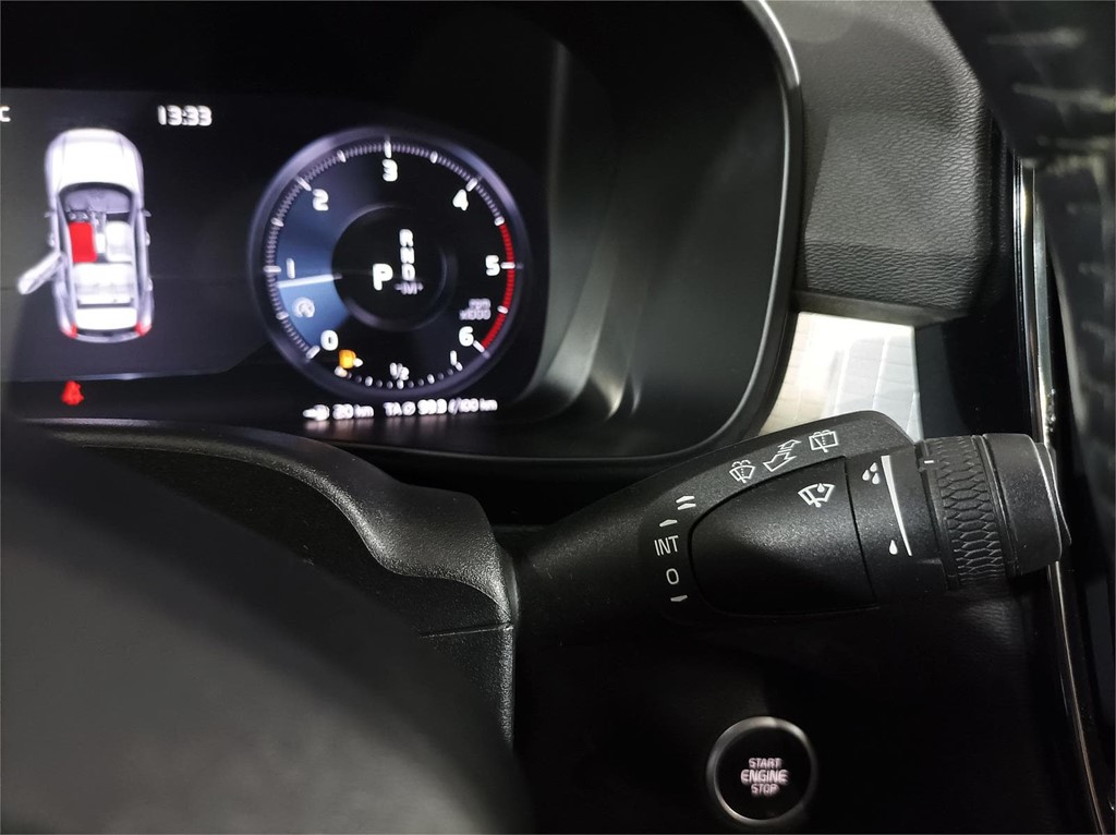 Foto 14 VOLVO XC 40 MOMENTUM D4 AUTO AWD 2.0 190CV