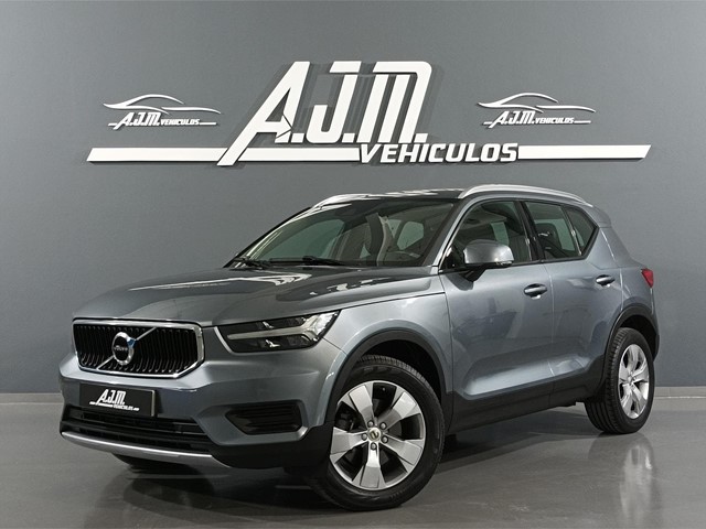 VOLVO XC 40 MOMENTUM D4 AUTO AWD 2.0 190CV