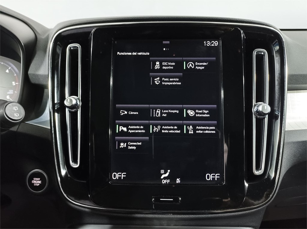 Foto 20 VOLVO XC 40 MOMENTUM D4 AUTO AWD 2.0 190CV