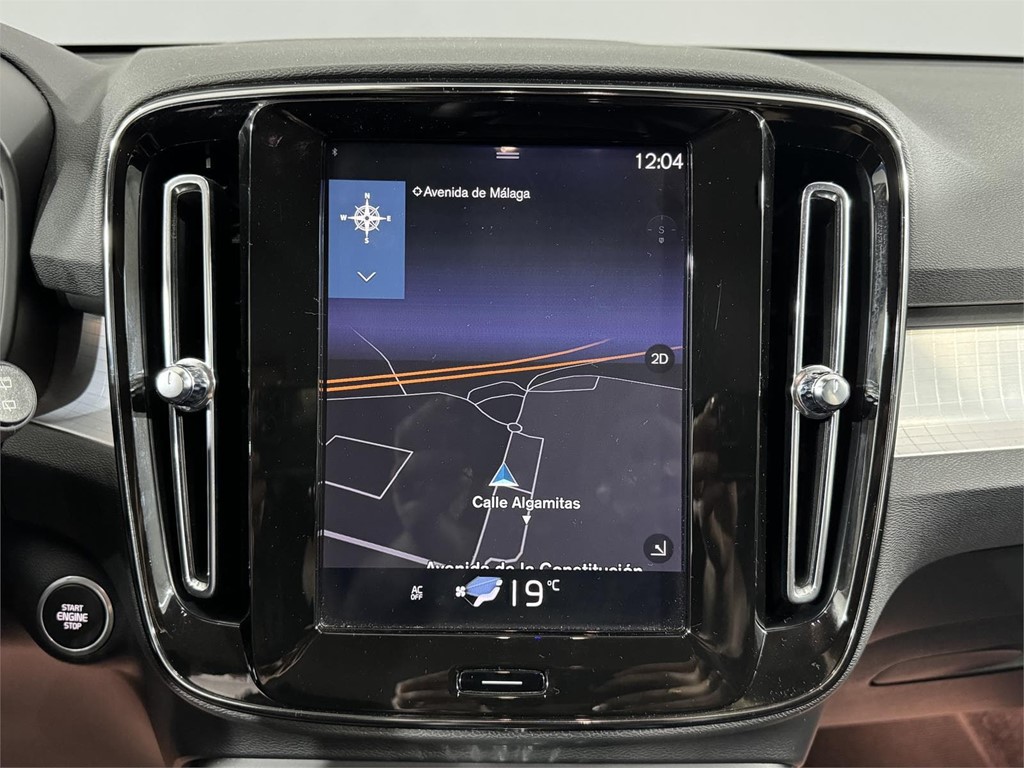 Foto 17 VOLVO XC40 D3 BUSINESS PLUS 2.0 150 CV