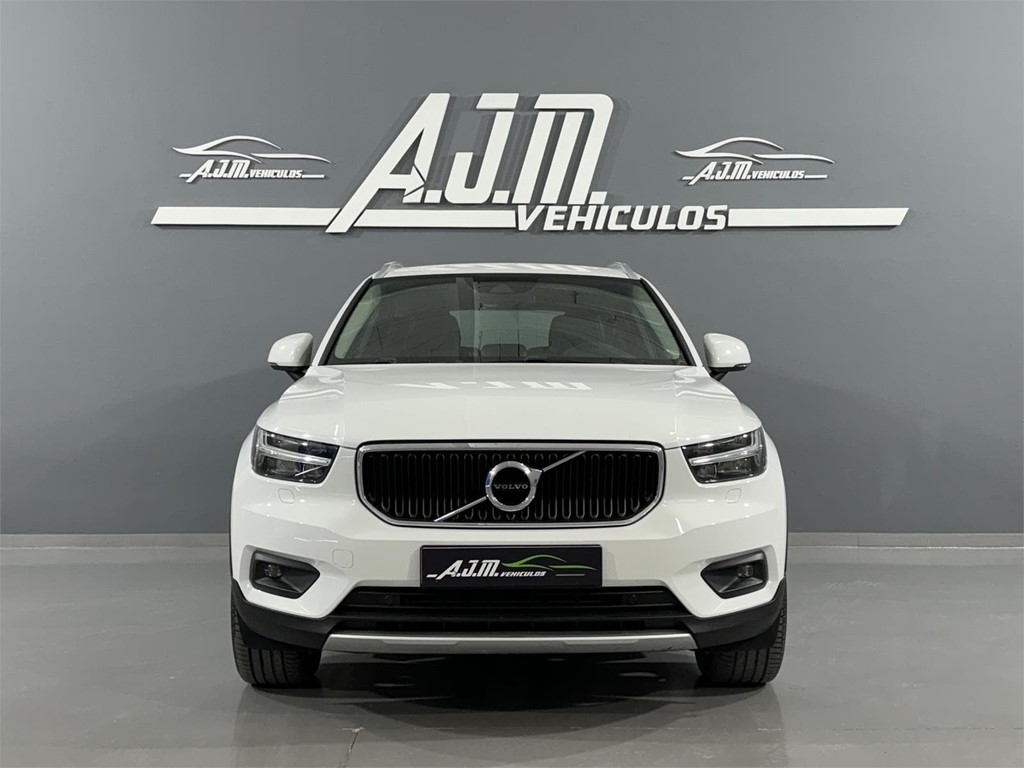 Foto 2 VOLVO XC40 D3 BUSINESS PLUS 2.0 150 CV