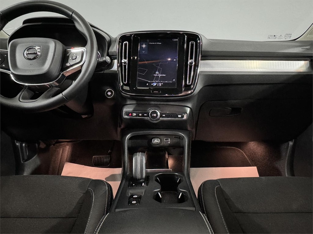 Foto 9 VOLVO XC40 D3 BUSINESS PLUS 2.0 150 CV