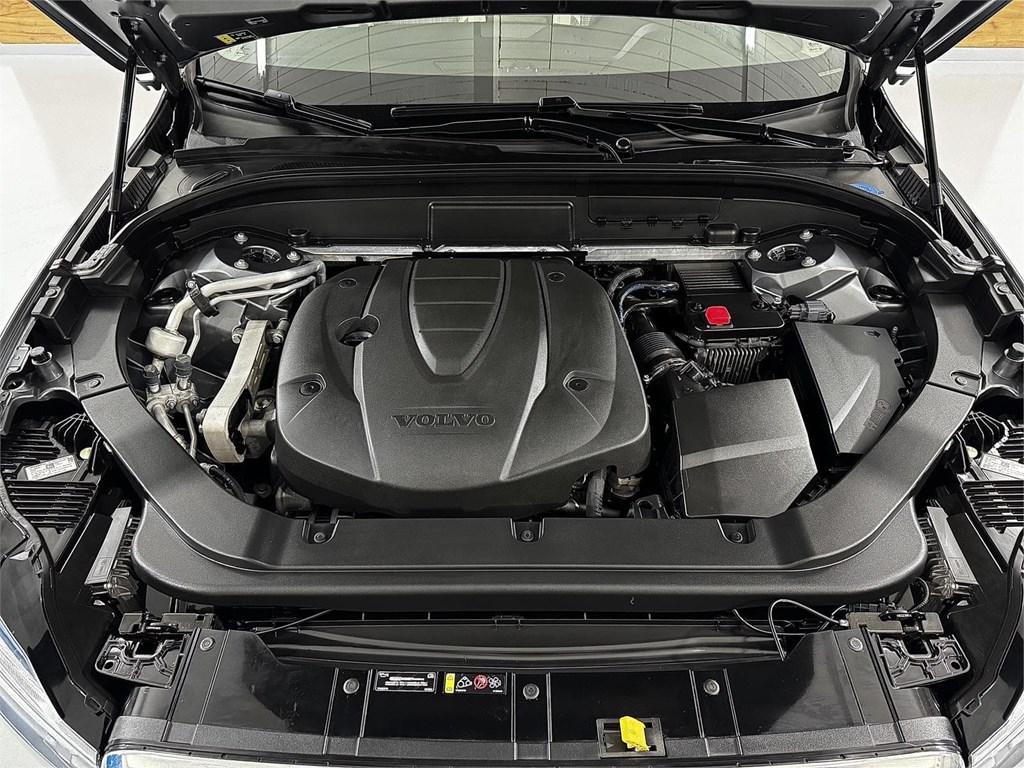Foto 40 VOLVO XC60 2.0 D3 Business Plus 2.0 150 CV