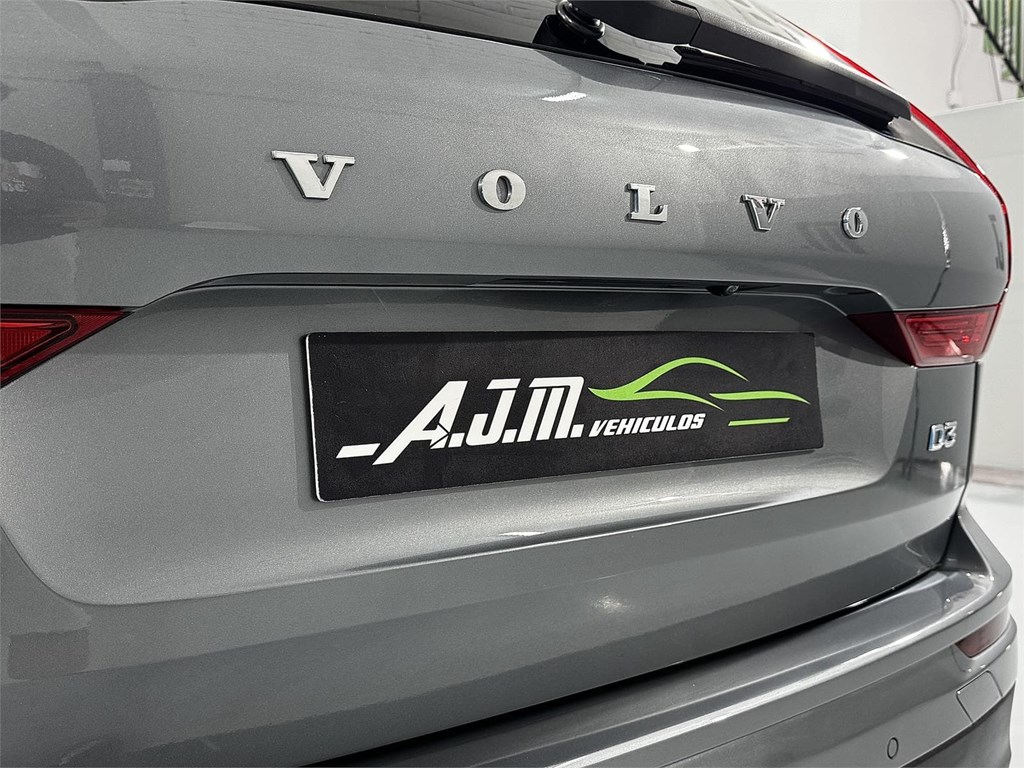 Foto 41 VOLVO XC60 2.0 D3 Business Plus 2.0 150 CV