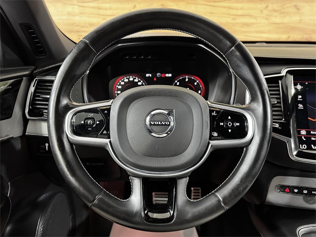 Foto 12 VOLVO XC90 2.0 B5 235CV AWD R-Design Auto 8v