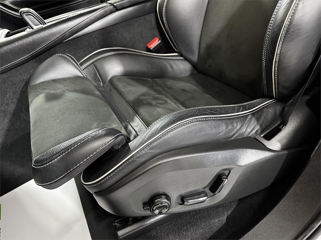 Foto 22 VOLVO XC90 2.0 B5 235CV AWD R-Design Auto 8v