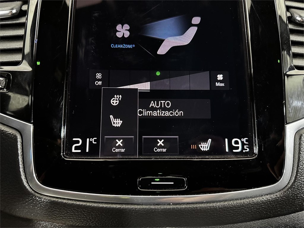 Foto 27 VOLVO XC90 2.0 B5 235CV AWD R-Design Auto 8v