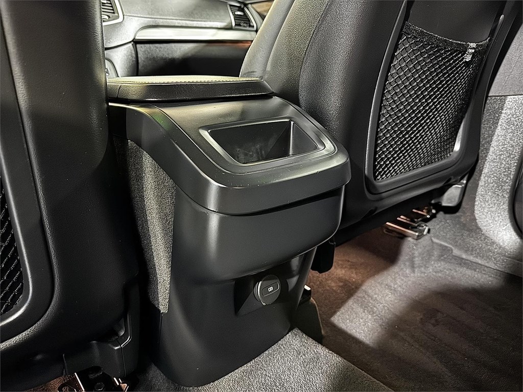 Foto 34 VOLVO XC90 2.0 B5 235CV AWD R-Design Auto 8v