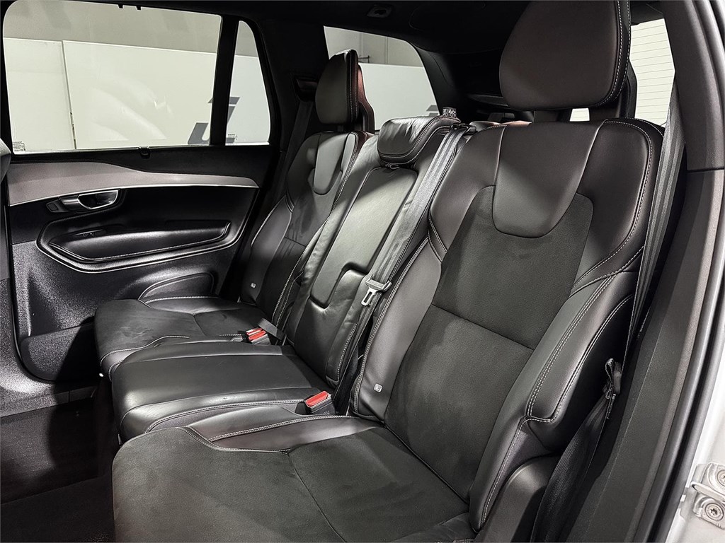 Foto 36 VOLVO XC90 2.0 B5 235CV AWD R-Design Auto 8v