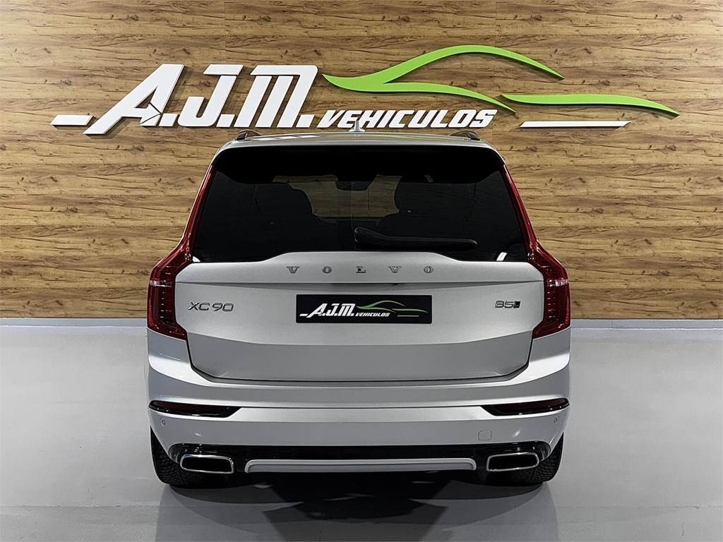 Foto 45 VOLVO XC90 2.0 B5 235CV AWD R-Design Auto 8v