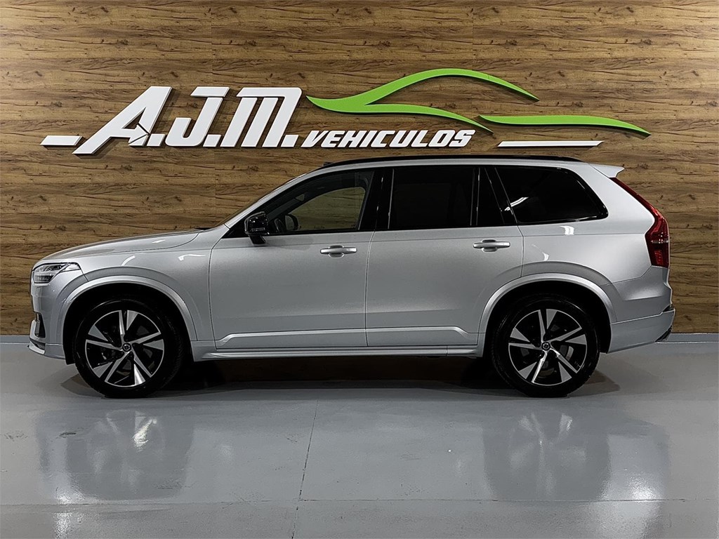 Foto 4 VOLVO XC90 2.0 B5 235CV AWD RDesign Auto 8v